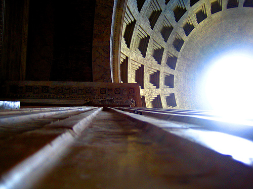 pantheon, looking up, by antmoose